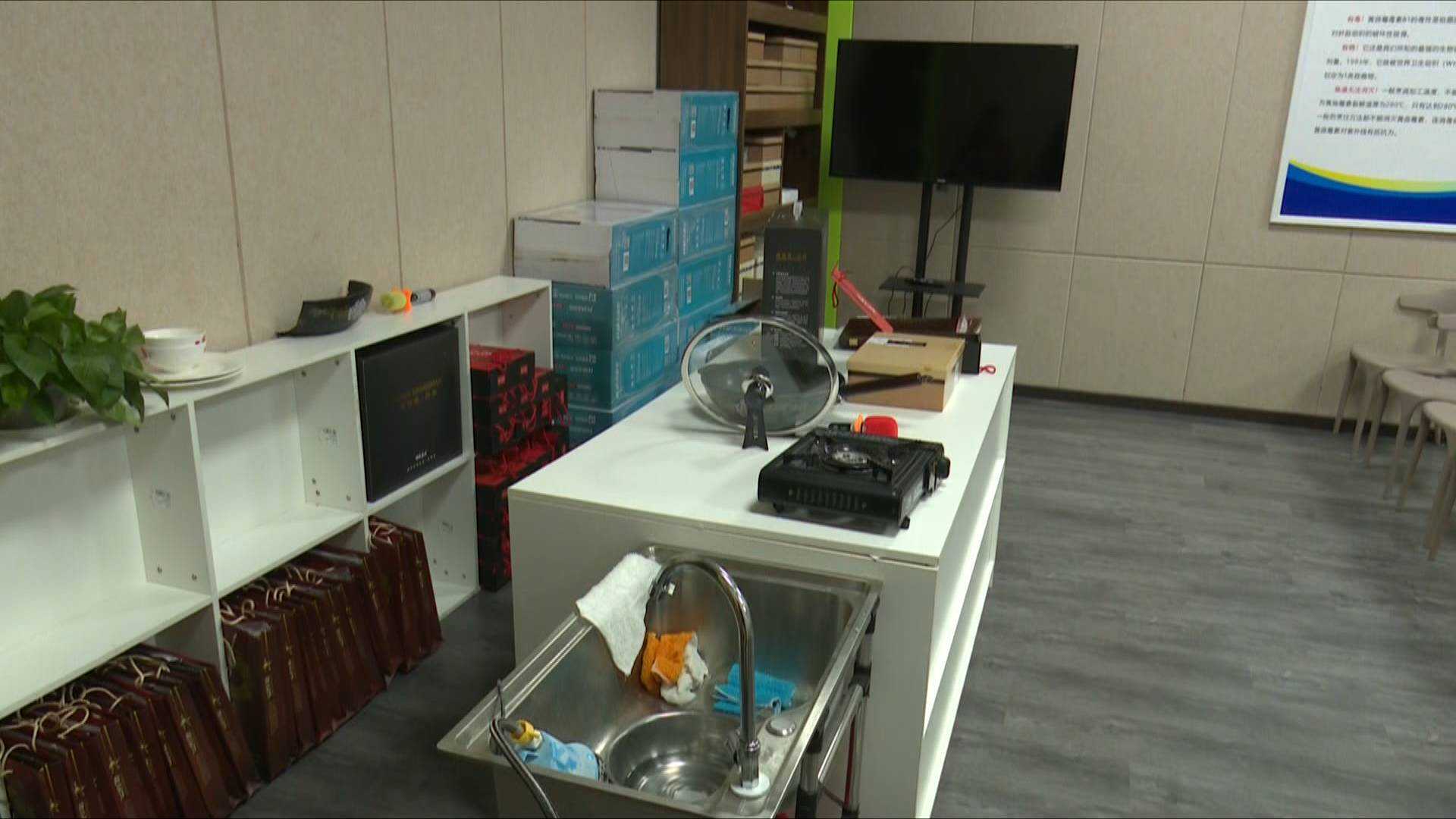 再读《三国演义》：第二十回（下）董国舅内阁受诏