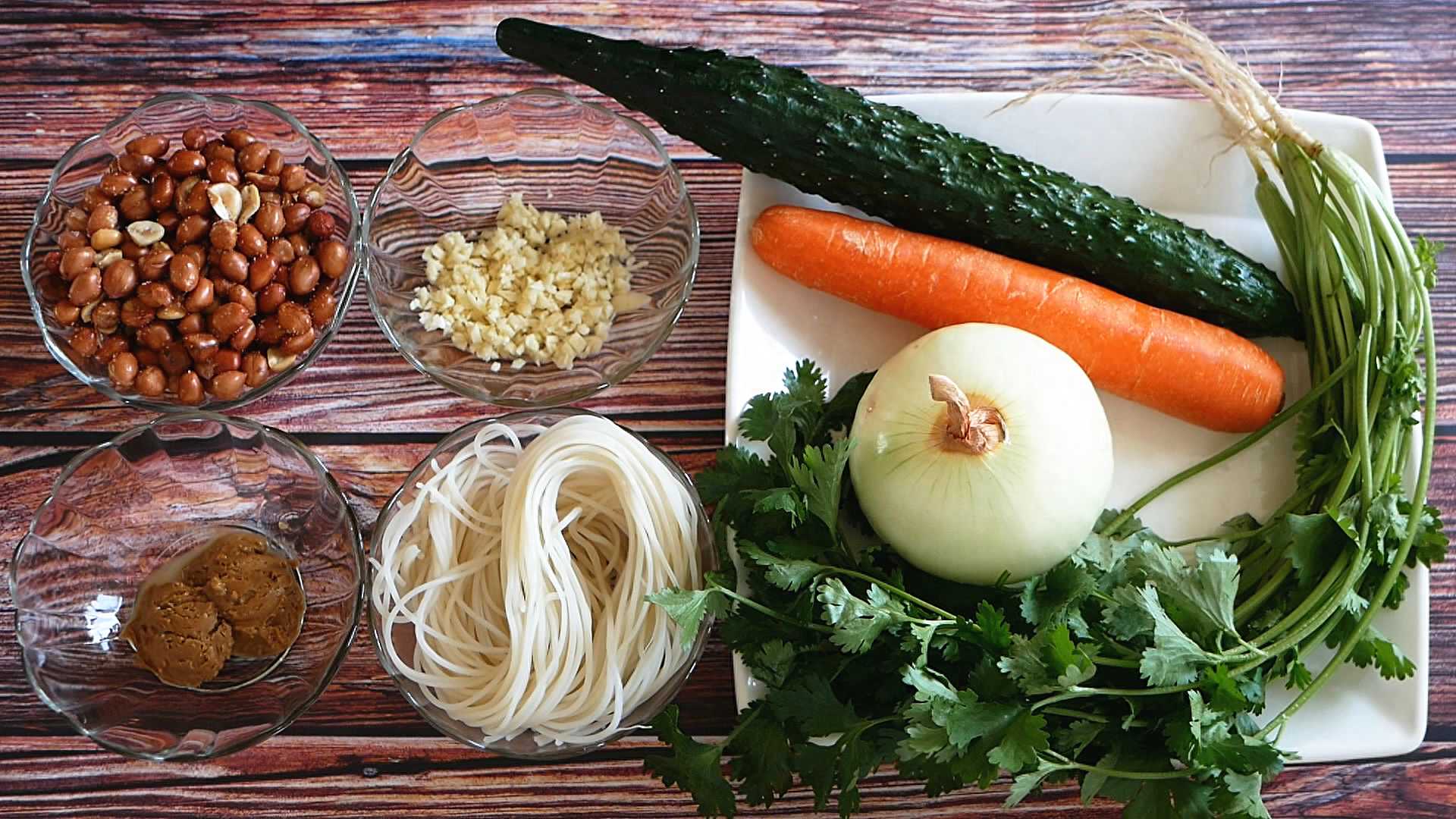 星轨塔罗：水瓶座未来45天运势，能量开始停下来，不信任感情关系